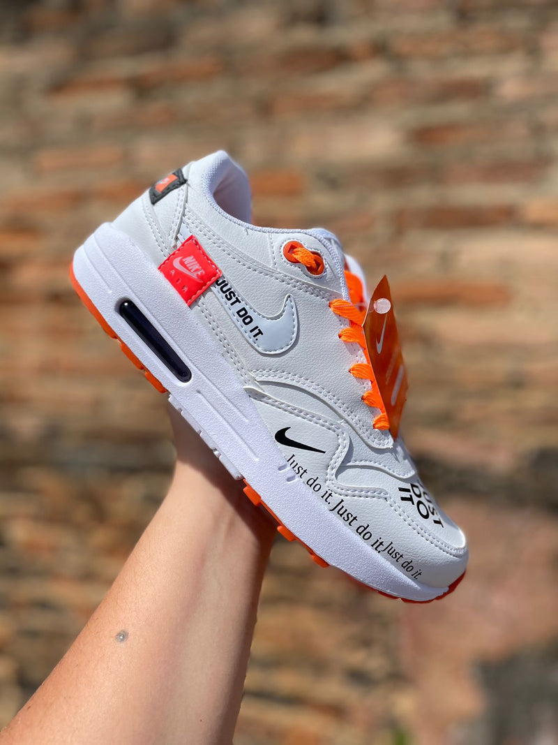 Tênis Nike Air Max 90