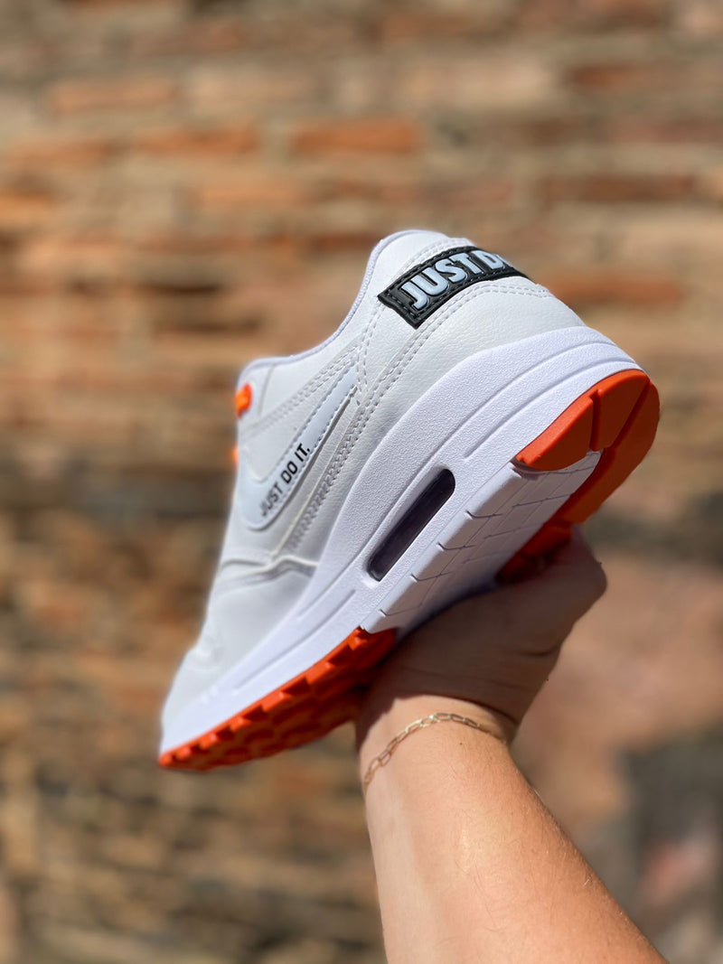 Tênis Nike Air Max 90