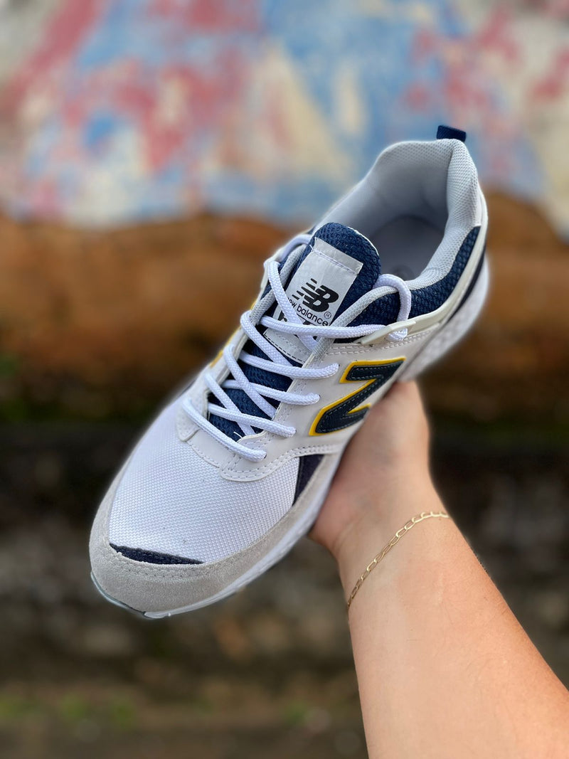 Tênis New Balance