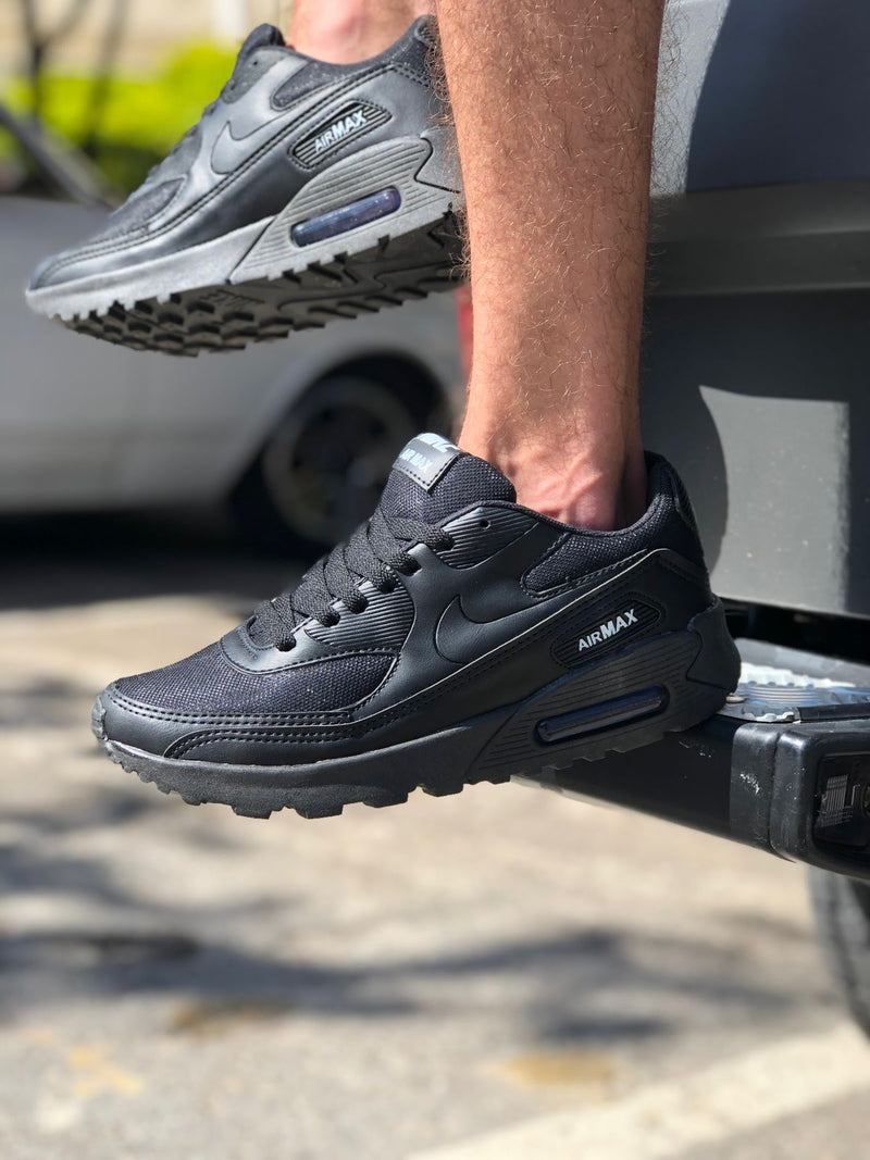 Tênis Nike Air Max 90