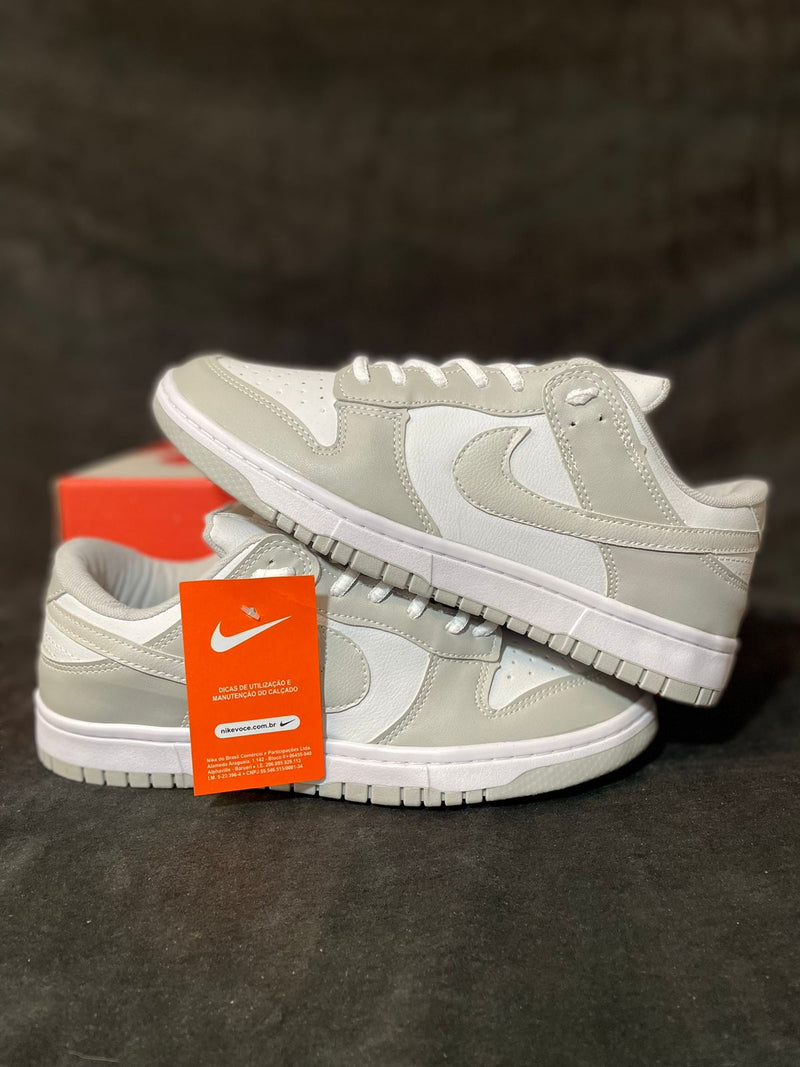 Tênis Nike Dunk Low SB Cinza