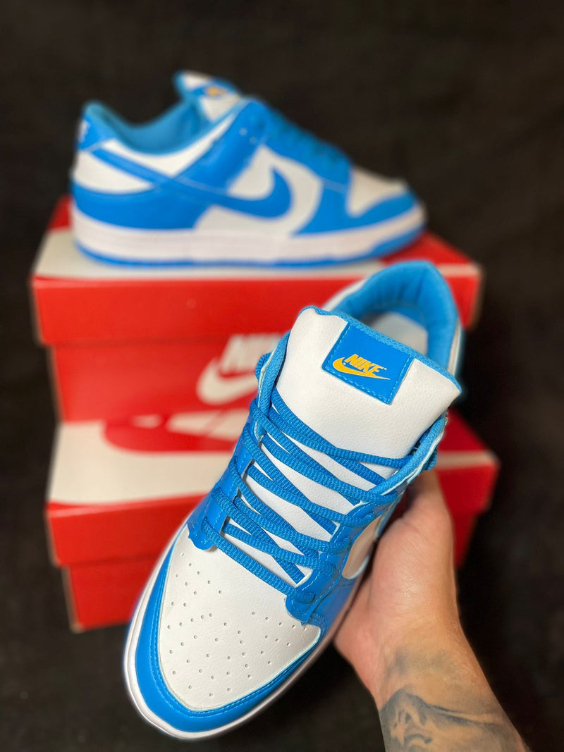 Tênis Nike Dunk Low SB Azul